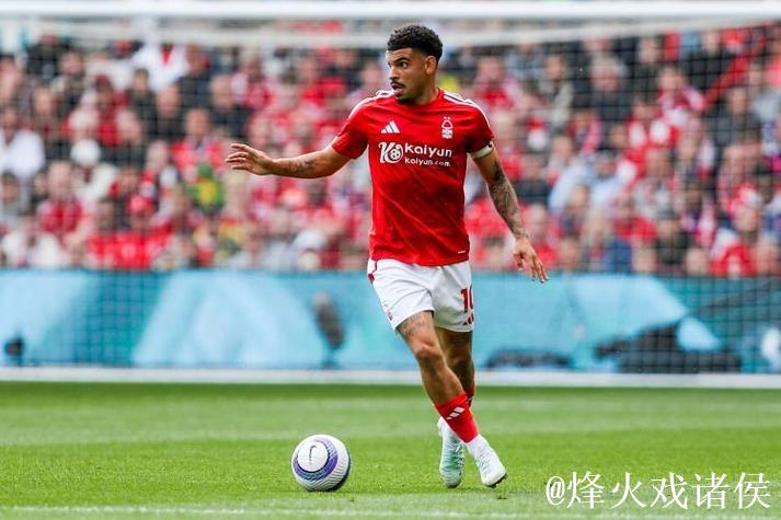 TBR:热刺触发6000万镑解约条款怀特同意加盟,森林老板怒斥泄密 TBR:热刺触发6000万镑解约条款怀特同意加盟,森林老板怒斥泄密